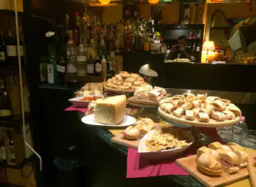 Covino Club Cafe