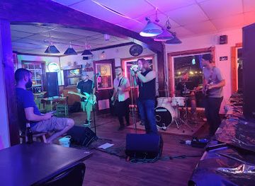 ohio/wayne-national-forest/bar/fondales-tavern-2022