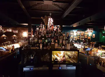 Old Fashioned Bar