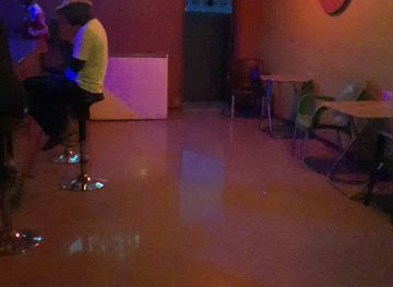 zambia/solwezi/bar/zozilin-pub-grill