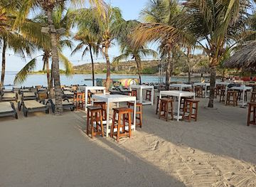 curacao/st-joris-bay/bar/zanzibar-beach-restaurant