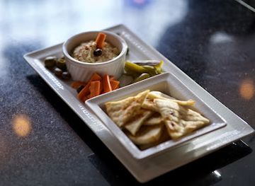 ohio/akron/downtown-akron/bar/circle-of-5ths