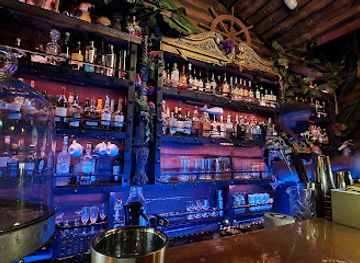 california/southern-california/bar/strong-water-anaheim