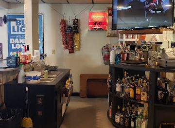 wisconsin/southwest-wisconsin/bar/daniel-s-lounge