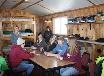 minnesota/mille-lacs-lake/bar/mac-s-twin-bay-resort