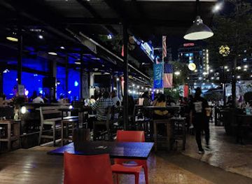 malaysia/selangor/bar/tom-dick-harry-s-oasis-square