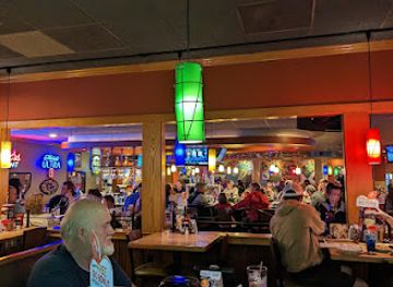 vermont/lake-champlain-islands/bar/applebee-s-grill-bar