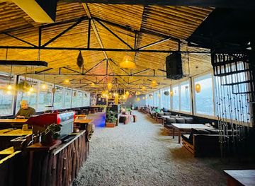 nepal/gosaikunda/bar/royal-jungle-restro-bar