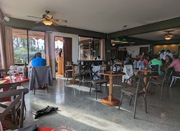 puerto-rico/sierra-de-cayey/bar/bohemia-cocina-en-movimiento