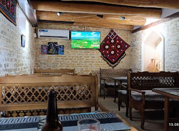 uzbekistan/bukhara-region/bar/restaurant-old-barn