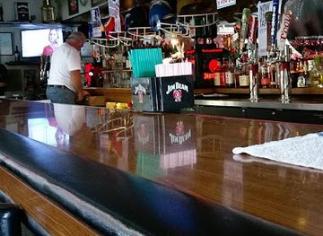 california/stockton/bar/captain-s-anchor