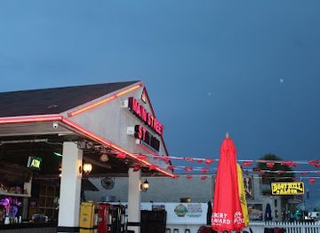 florida/daytona-beach/bar/main-street-station-historic-garage-bar-music-venue