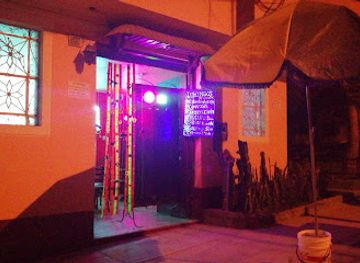 peru/ayacucho/bar/vikingos-restobar