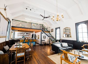 wisconsin/door-county/bar/dromhus-door-county