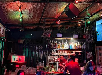 colombia/caribbean-region/bar/vintrash-bogota
