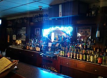 wisconsin/southwest-wisconsin/bar/village-bar-supper-club