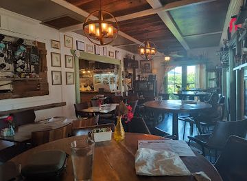 arizona/mogollon-rim/bar/duza-s-kitchen