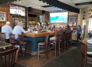 Oak Hill Bar & Grill