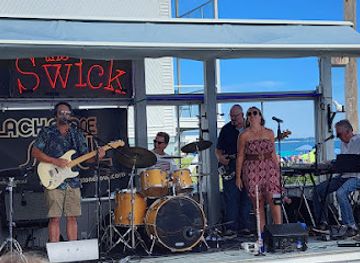 maine/old-orchard-beach/bar/one-soho-square