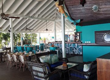 grenada/saint-david/bar/island-fever-tropical-tavern-grenada