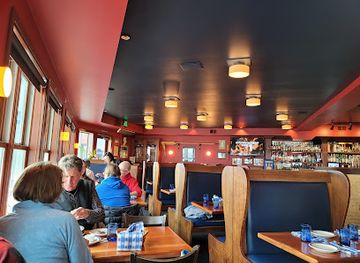 alaska/north-slope/bar/duke-s-seafood-west-seattle