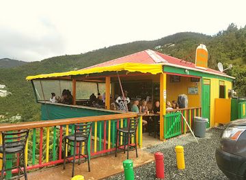 british-virgin-islands/west-end/bar/stoutt-s-lookout-bar
