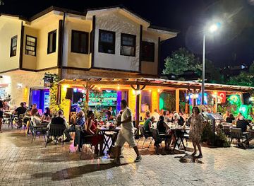 Kiss Bar Side Turkey