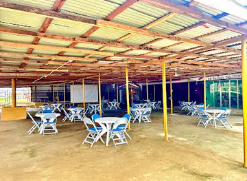 Sunshine Entertainment & Restaurant
