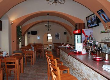 czechia/czech-moravian-highlands/bar/hospudka-pod-radnici
