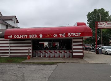 ohio/geneva-on-the-lake/bar/joe-s-place-marieta-s-homemade-pina-coladas