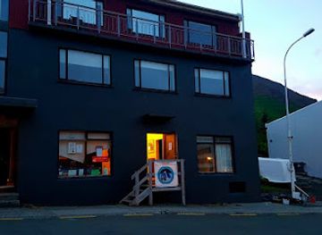 iceland/northwestern-region/bar/kveldulfur-bjor-bus