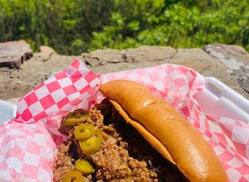 arkansas/mount-magazine-state-park/bar/dave-s-iron-skillet