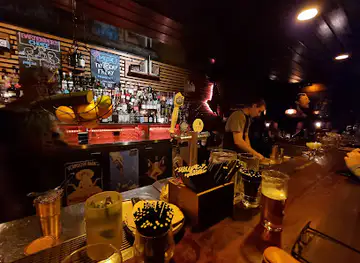 Blackbird bar