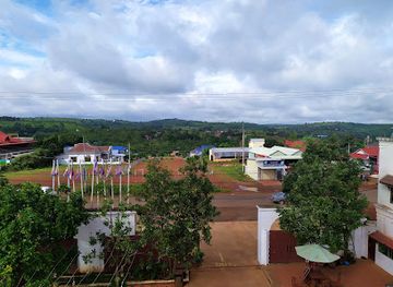 cambodia/mondulkiri/bar/emario-mondulkiri-resort
