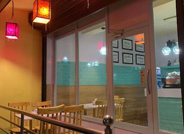 nepal/chitwan-valley/bar/snacks-bar