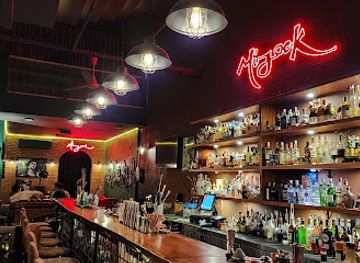 vietnam/nha-trang/nha-trang-cathedral/bar/mijack-bar-nha-trang