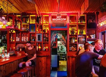 canada/toronto/kensington-market/bar/el-rey-mezcal-bar