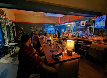 vermont/orange-county/bar/emily-s-bar-and-bistro