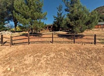 california/sequoia-national-park/bar/lake-canyon-ranch