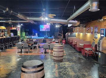 tennessee/highland-rim/bar/dillenger-s-the-hideout