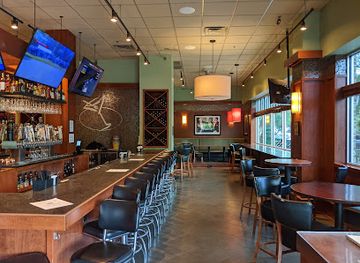 arkansas/pinnacle-mountain-state-park/bar/bar-louie-pleasant-ridge-town-center