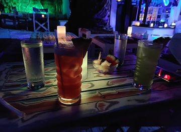 greece/sporades/bar/ntokos-bar