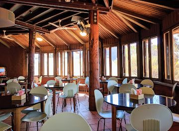 australia/uluru-kata-tjuta-national-park/bar/ininti-cafe-souvenirs