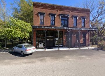 arkansas/devil-s-den-state-park/bar/homegrown-native-foods