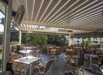 portugal/albufeira/bar/fat-cats-bar