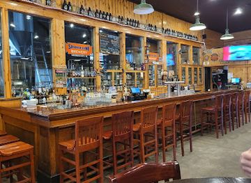 Shoreline Brewery & Restaurant
