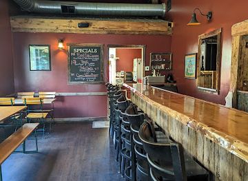 vermont/lamoille-county/bar/lost-nation-brewing