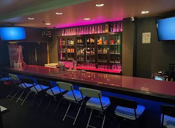 japan/yufuin/bar/vamos-2