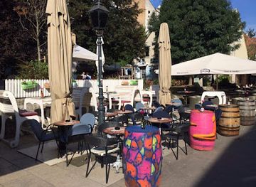 croatia/zagreb/tkalciceva-street/bar/rakhia-bar