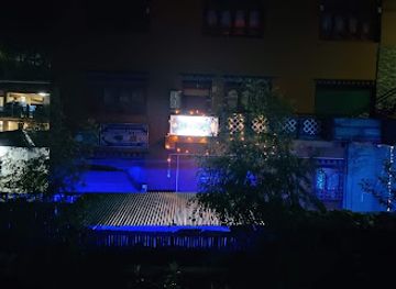 bhutan/trongsa-district/bar/kd-karaoke
